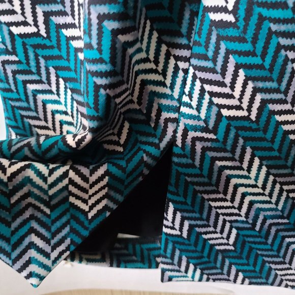 WHITE HOUSE BLACK MARKET Herringbone Dress Shift Sheath Chevron Teal Sz 4 EUC - Picture 7 of 10